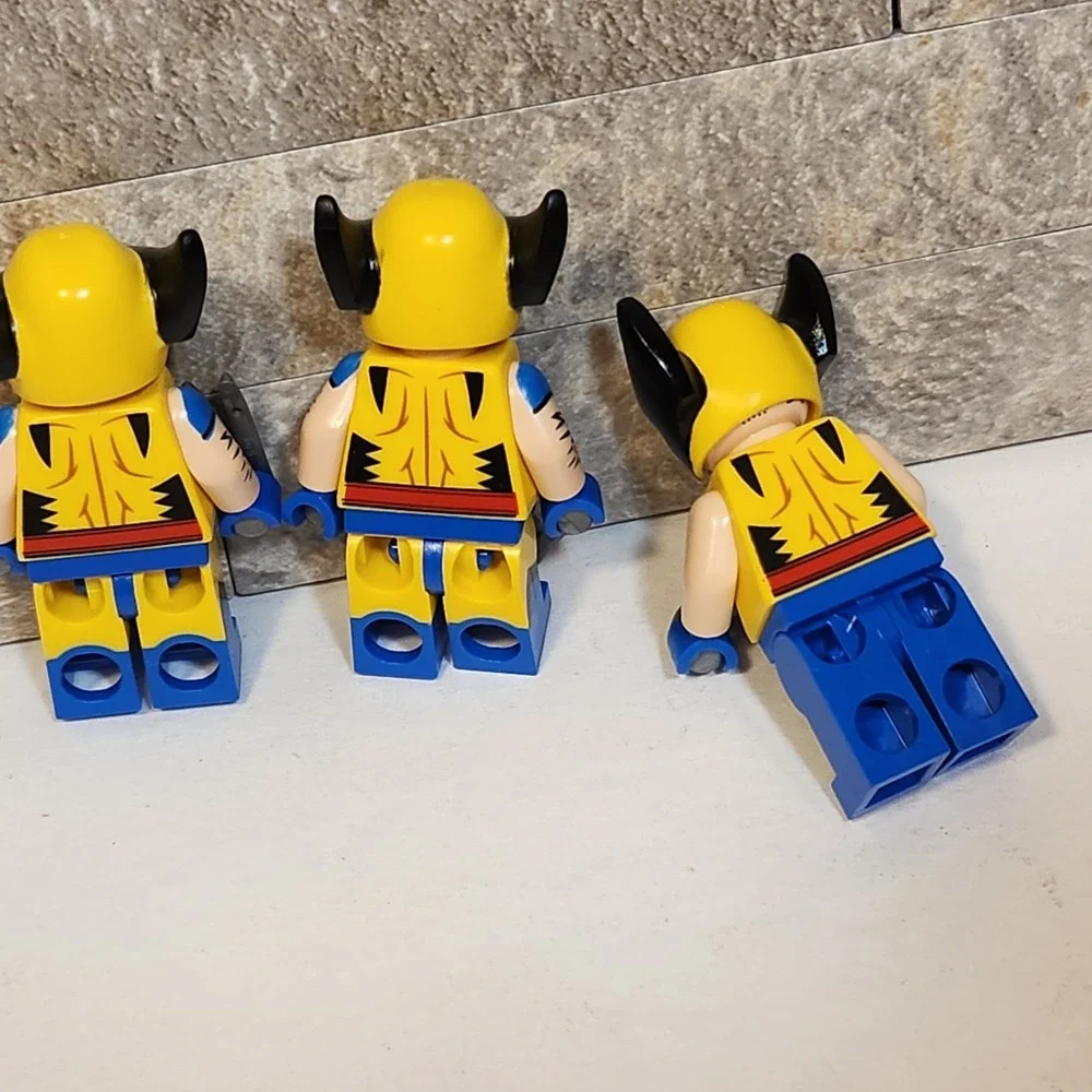 Lot of 3 Wolverine Minifigures X-Men Classic Yellow Blue Suit Claws Lego